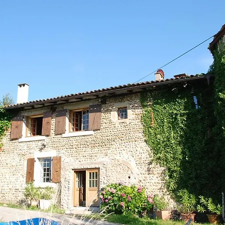 Villa - Miribel 1 Hébergement de vacances *
