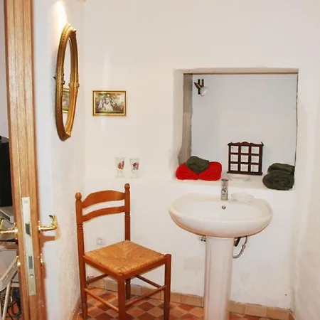 Villa - Miribel 1 *